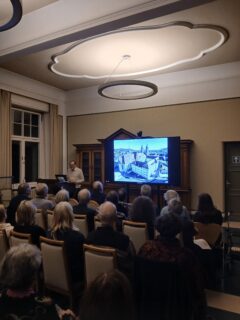 Fotographien: Universitätsbibliothek Erlangen-Nürnberg